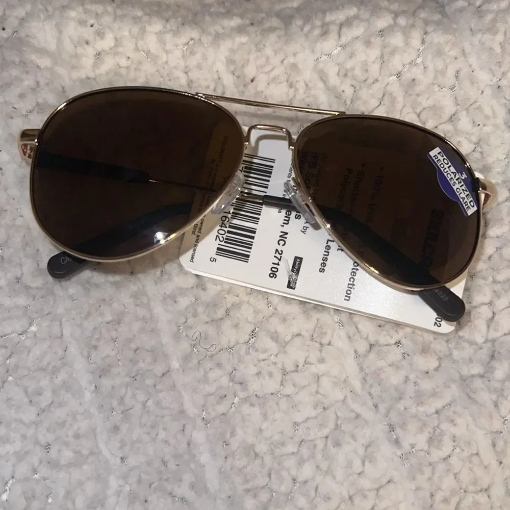 Gold Aviator type Sunglasses Brown Lenses